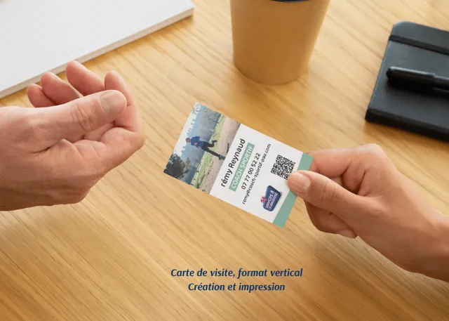 Carte de visite verticale créée pour Rémy Reynaud, coach sportif